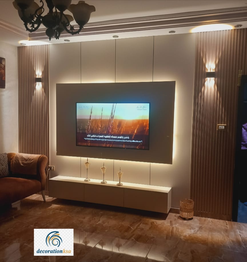 خلفيات شاشة للمجالس كلاسيك مع إطار خشبي